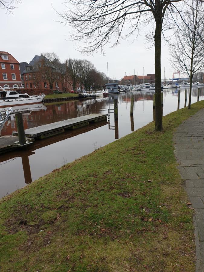 Maje Am Alten Binnenhafen Emden Eksteriør billede