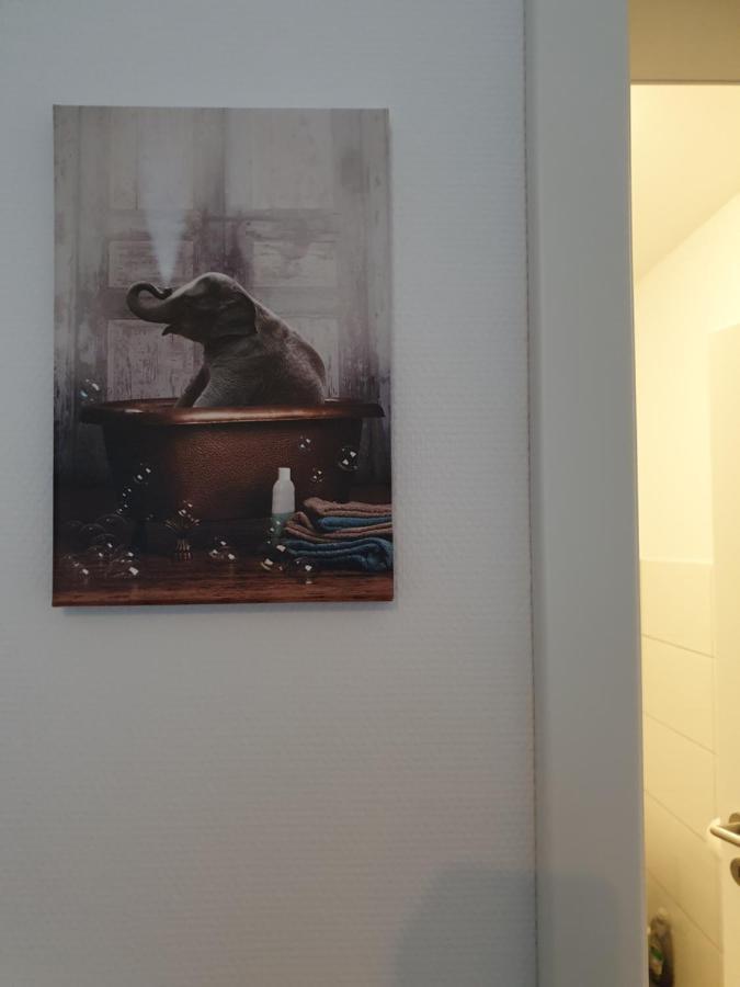 Maje Am Alten Binnenhafen Emden Eksteriør billede
